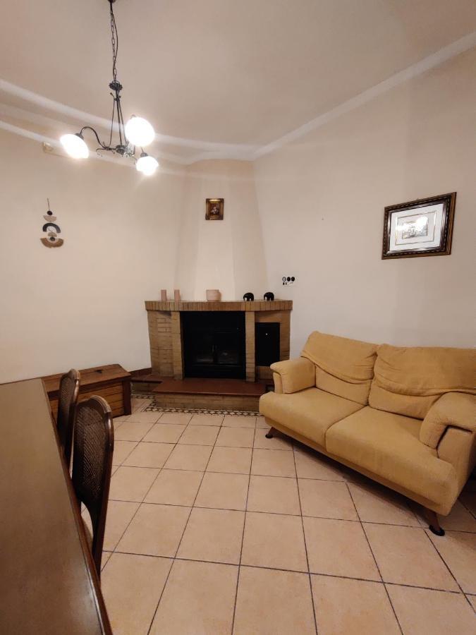 Villa Enrico Монтикио Екстериор снимка